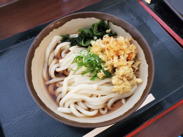 家族で楽しめる！鳴門のうどん屋大二郎が地元で愛される理由とは？